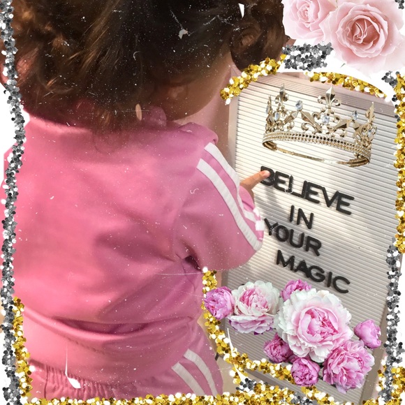 My name is Roxy & I'm a Poshaholic โกโก - Picture 6 of 8